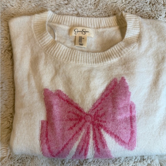 Jessica Simpson Cream Sweater with Pink Bow - Picture 6 of 6
